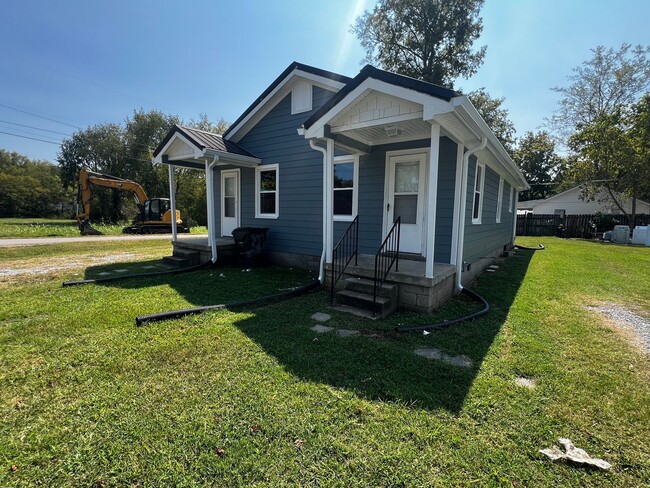 Building Photo - Jackson Street Duplex