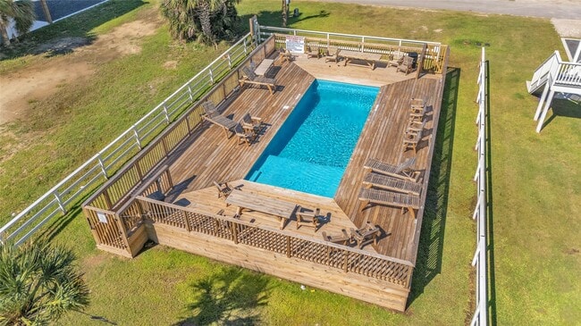 Building Photo - 1079 Cedar Ln