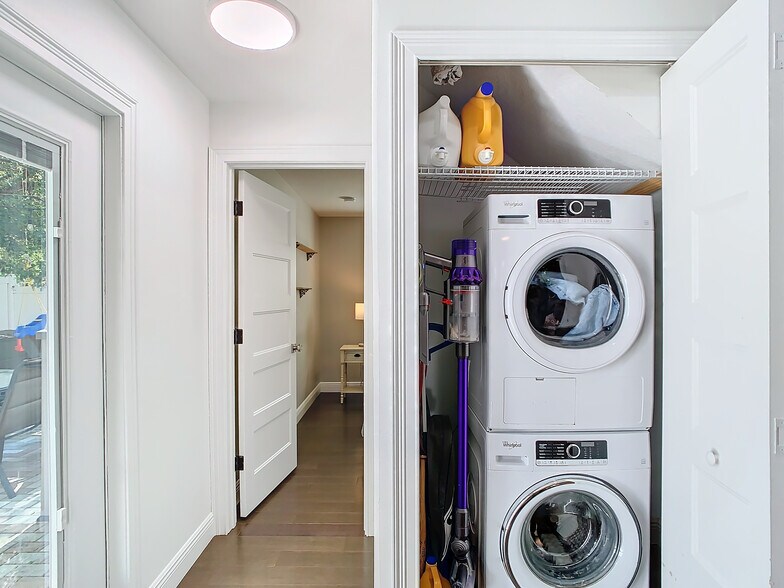 Laundry - 1503 Wise Ave