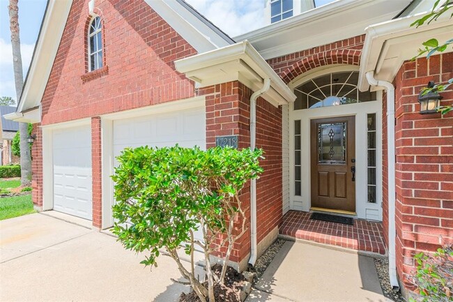 Building Photo - 17218 Hamilwood Dr