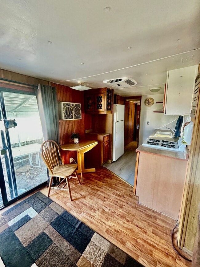 Building Photo - TWO HOMES ON ONE PROPERTY!