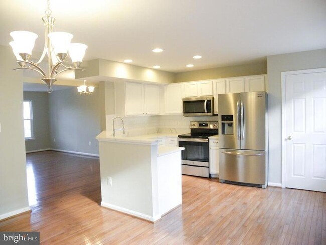 Building Photo - 14311 Newbern Loop