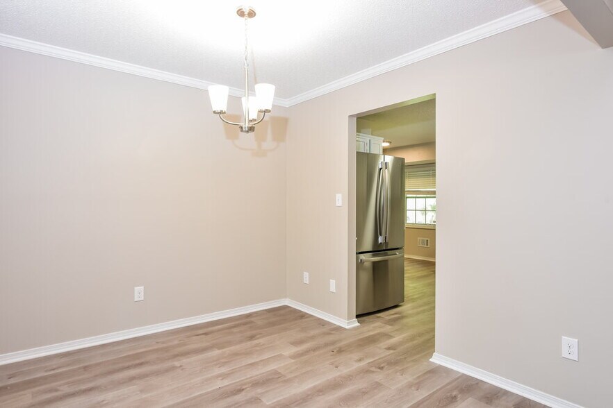 Building Photo - 1080 Crystal Springs Trail
