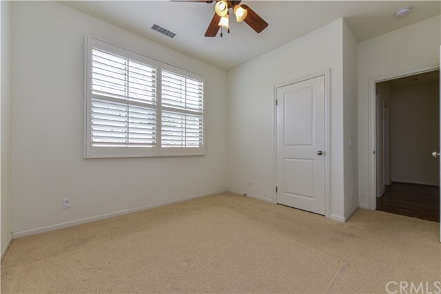 Building Photo - 42 Twin Gables