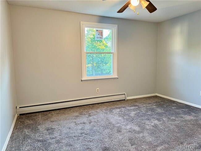Building Photo - 28 Ayrault Dr