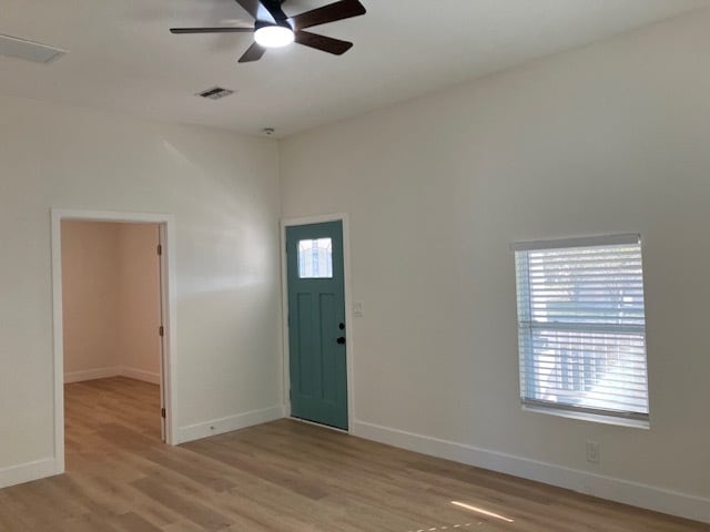 Building Photo - 1733 11th Ave N