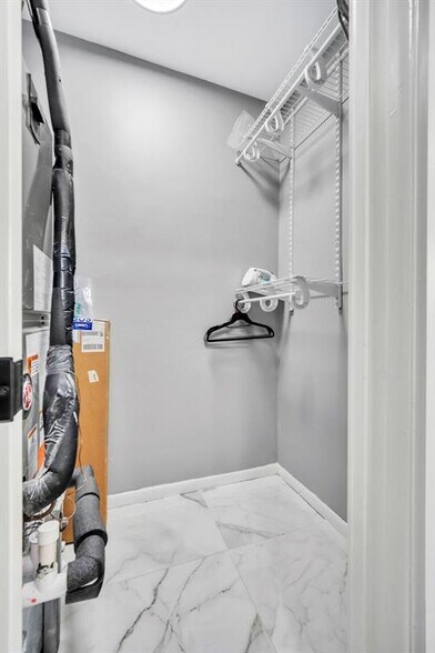 Building Photo - 1030 SW 14th Ter