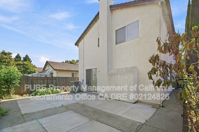 Building Photo - 8742 Weeping Birch Ln