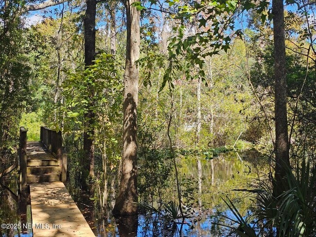 Building Photo - 2061 Harvard St