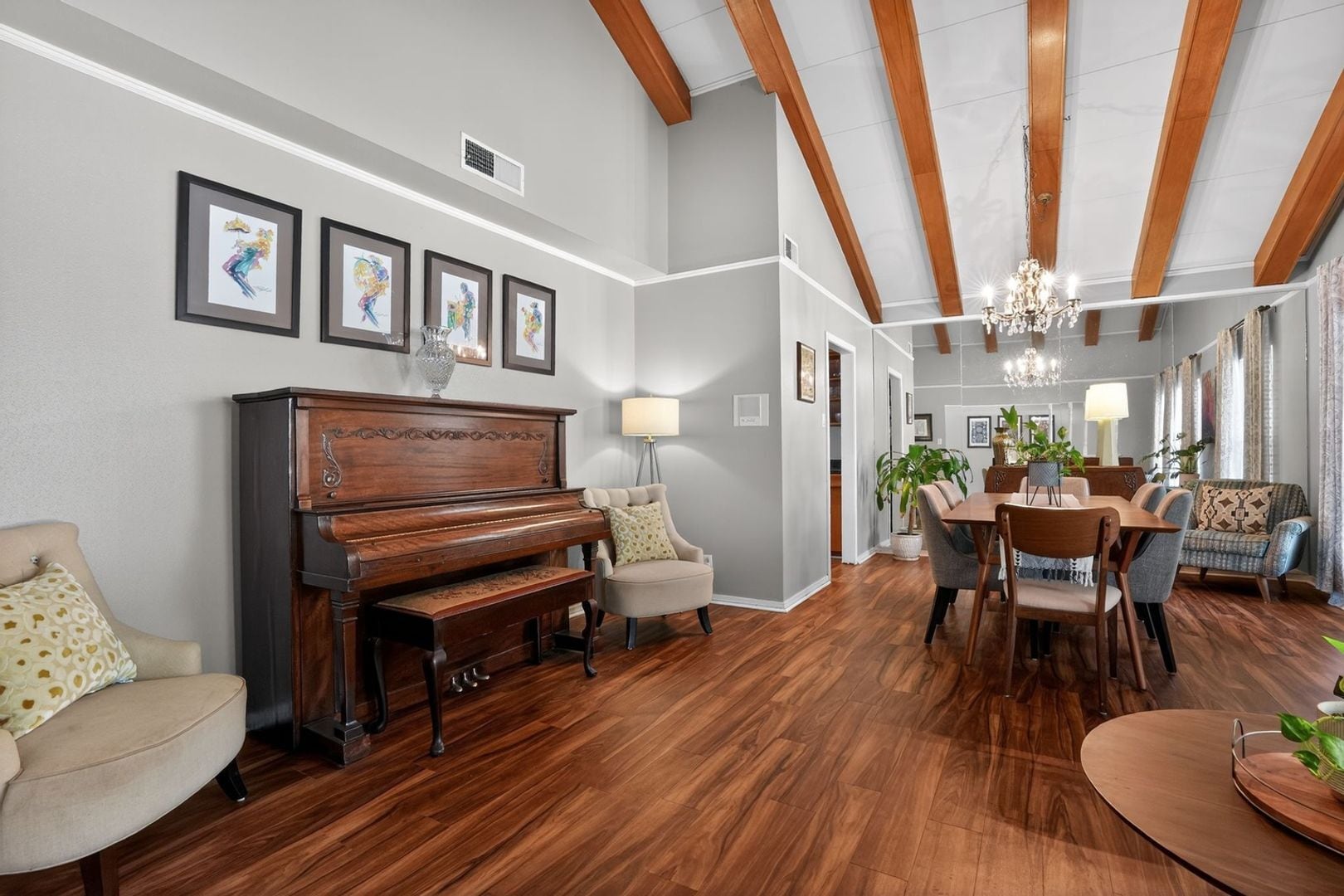 Building Photo - 10814 Cedar Elm Dr