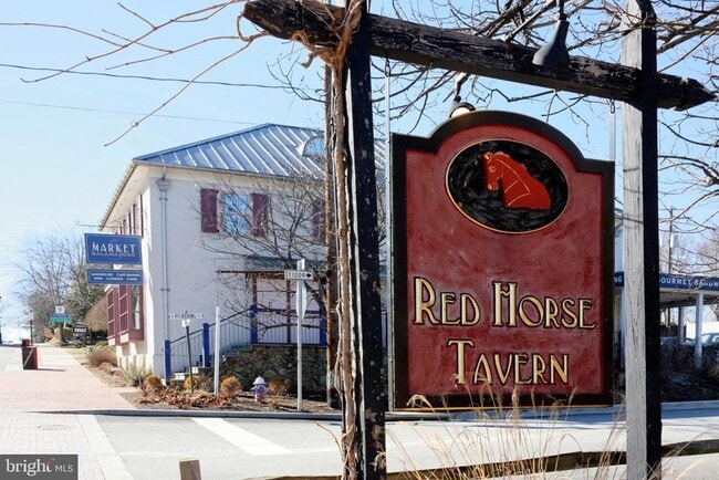 Building Photo - 2211 Hatchers Mill Rd