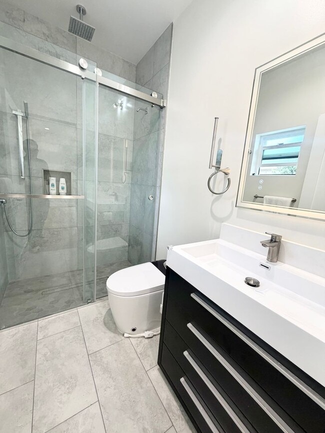 Building Photo - Brand New 2025 ADU in Prime Temple City Location!