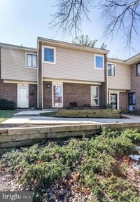 Building Photo - 8 Gentry Ct