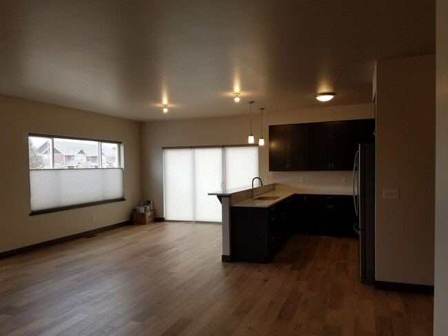 Building Photo - New construction 3 Bed 2 Bath w/ double at...