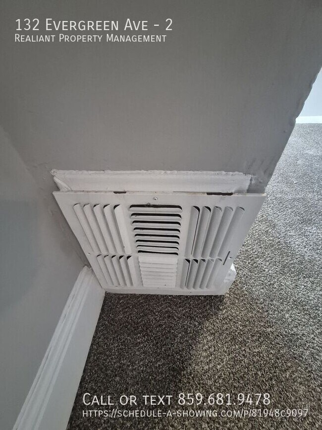 Building Photo - 132 Evergreen Ave