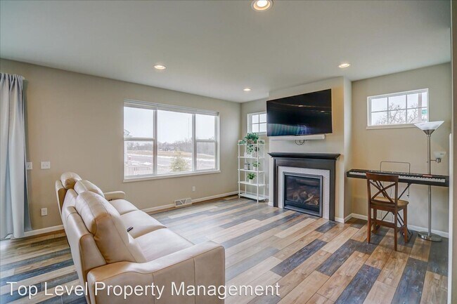 Building Photo - 3 br, 2.5 bath House - 601 Tawny Elm Pkwy