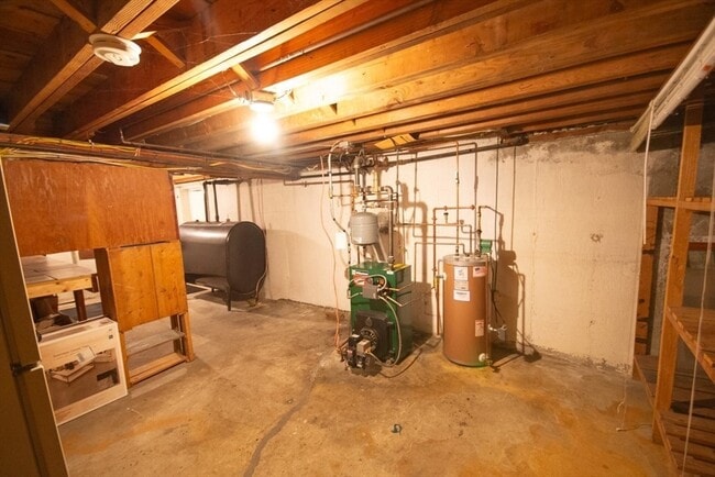 Building Photo - 29 Rainbow Ave