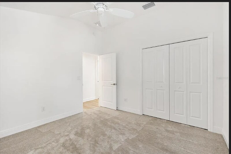 Building Photo - 6986 Elaine Ct