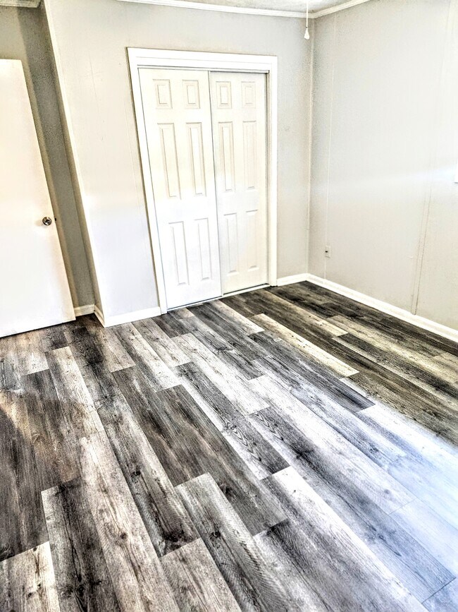 New closet doors in master - 5409 Hilltop Ave