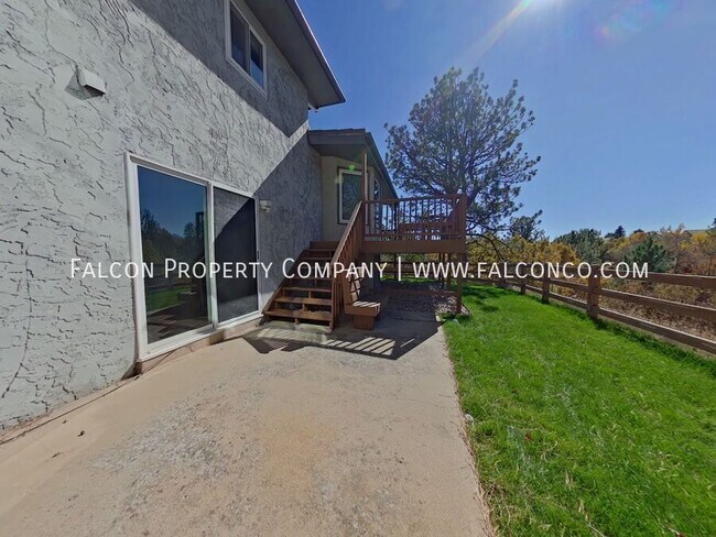 Building Photo - 133 Dolomite Dr