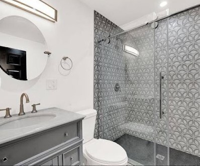 Building Photo - 4728 N Kennicott Ave