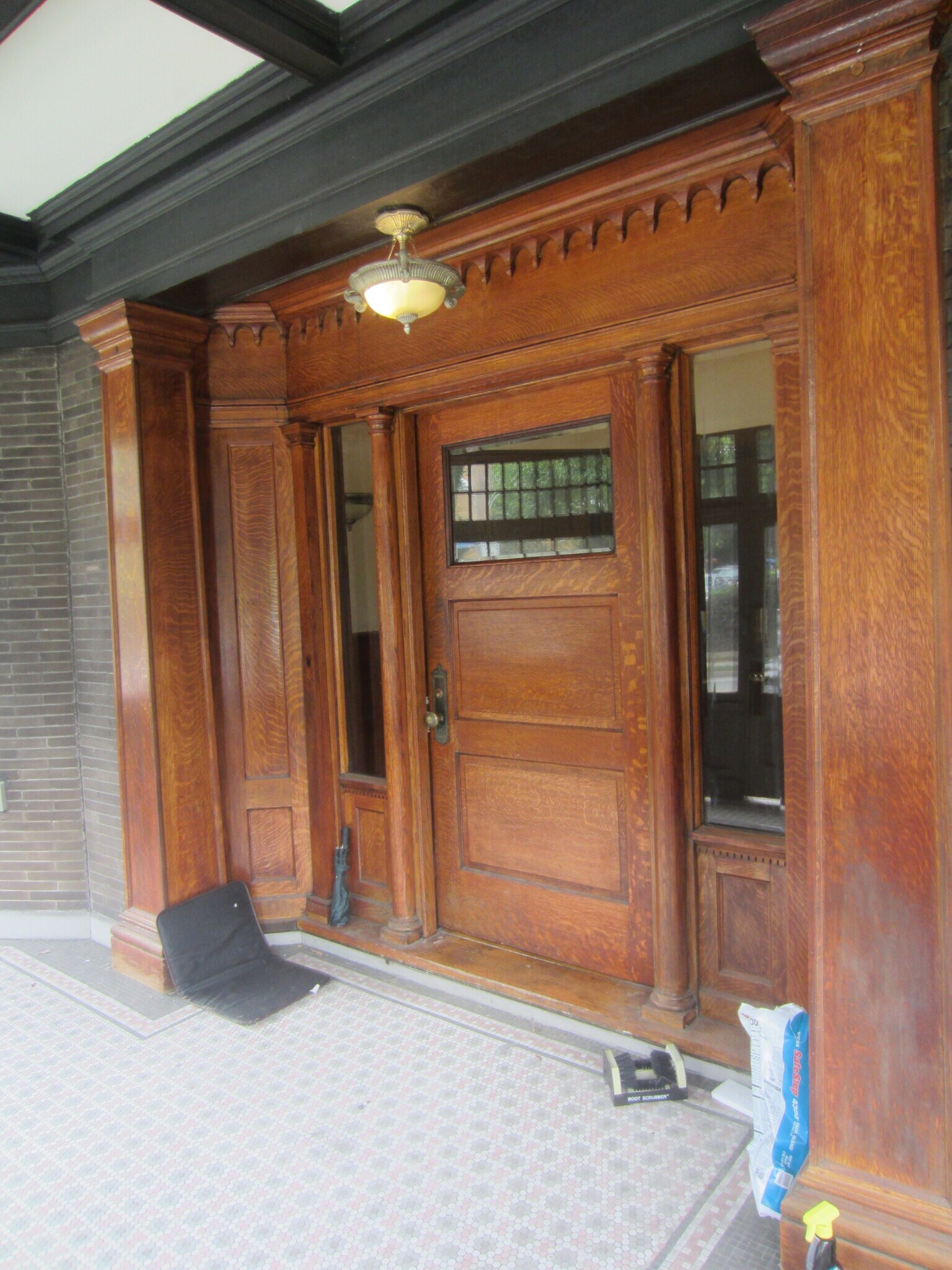 Building Photo - 203 S Braddock Ave