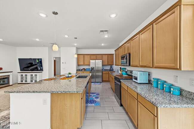 Building Photo - 20398 W Elm Dr