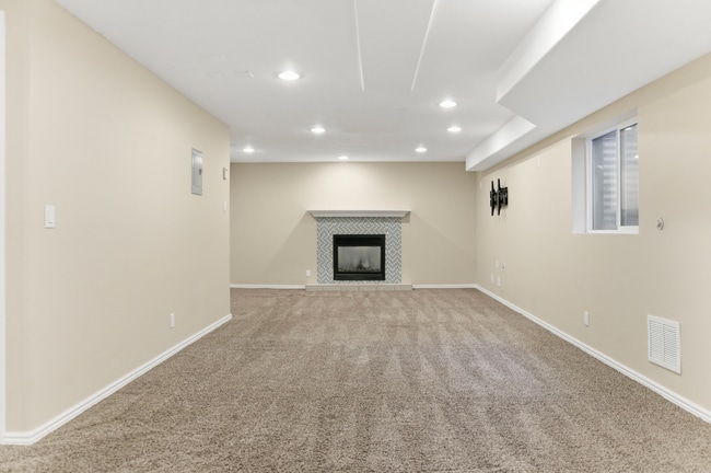 Building Photo - 1630 Plata Way