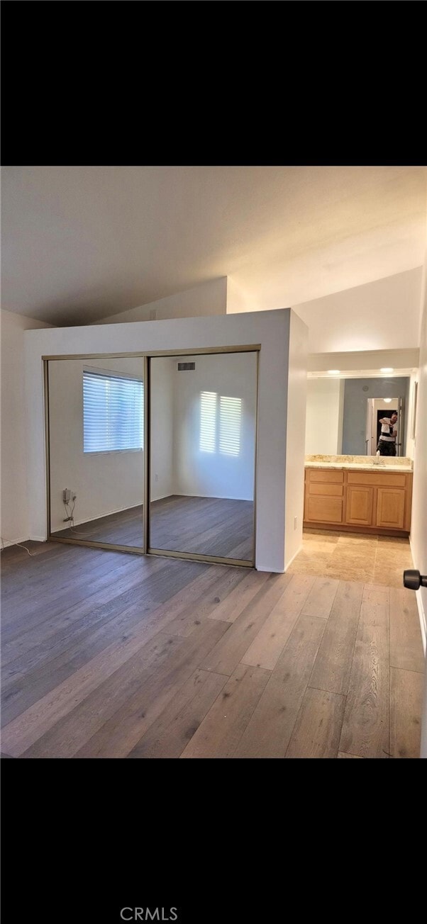 Building Photo - 40768 Biscayne Dr