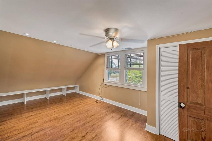 Bedroom #4 or Office - 10152 FM949