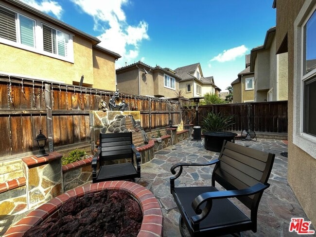 Building Photo - 3653 W Luther Ln