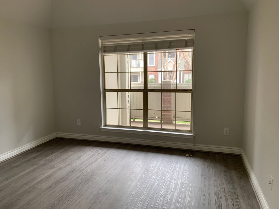 Building Photo - 12156 Penderview Terrace