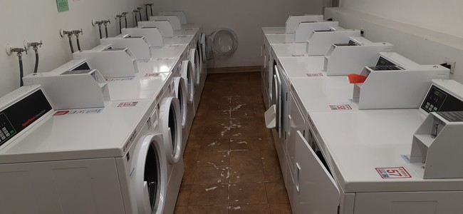 Building Photo - 7740 Redlands St