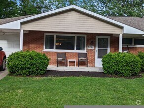 Building Photo - 5284 Mystic Dr