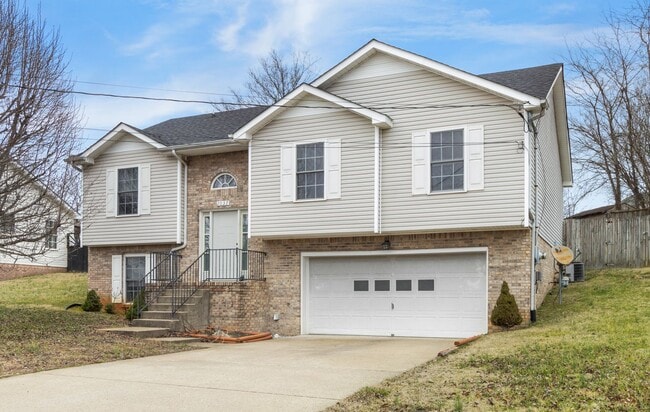 Building Photo - 1037 Persimmon Ct