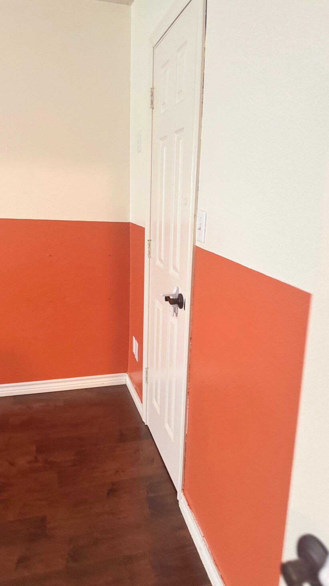 Building Photo - 7011 Cottonwood Cir