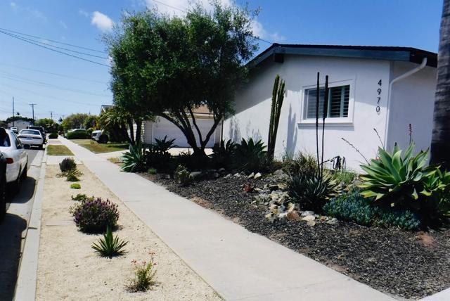 Building Photo - 4970 Mt Almagosa Dr