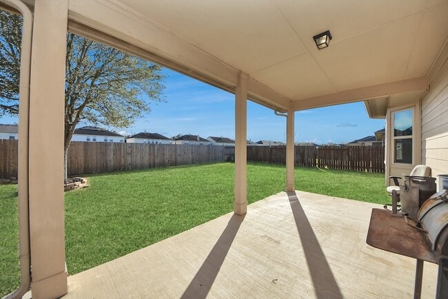 Building Photo - 3223 Aegean Dr