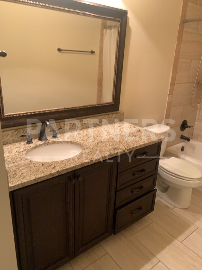 Building Photo - 9260 Marston Way