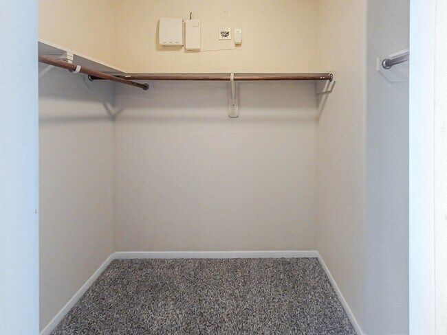 Building Photo - 3223 Zephyr Glen Way