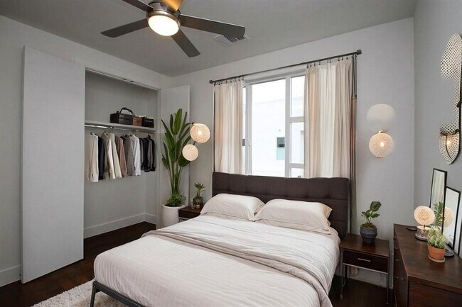 Building Photo - 505 Tillery St