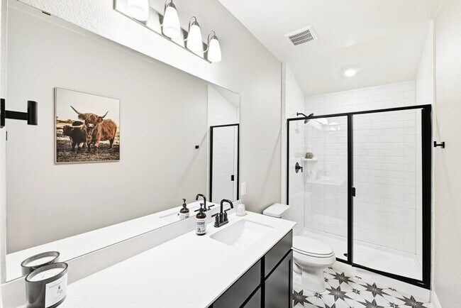 Building Photo - 8109 Tranquil Glade Trl