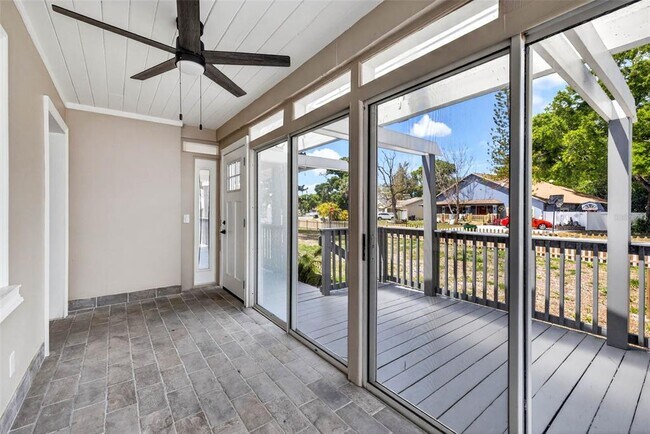Building Photo - 3620 E Tampa Cir