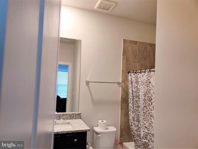 Building Photo - 13242 Woodland Pond Pl