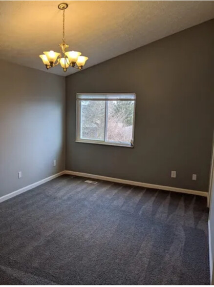 Building Photo - 4035 Meath Ct