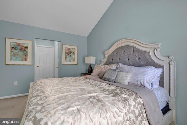 Building Photo - 307 Bollen Ct