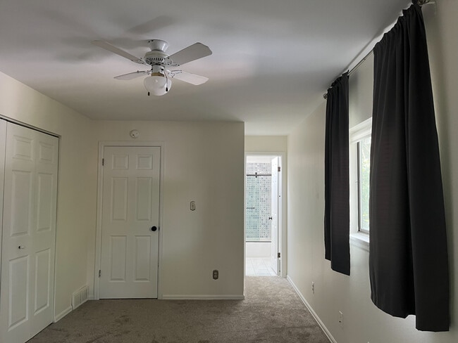 Primary Bedroom - 1830 22nd St