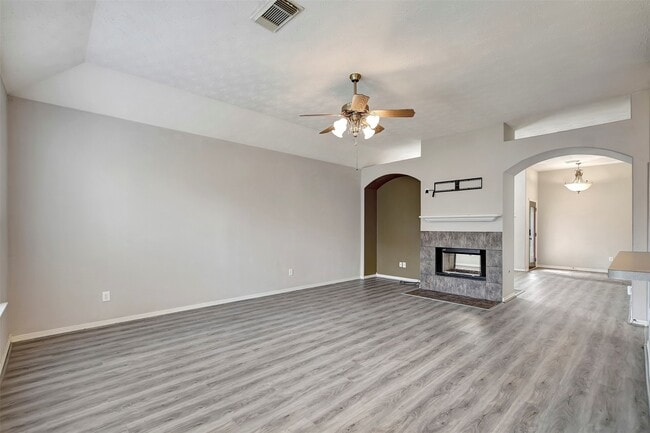 Building Photo - 2013 Lulach Ln