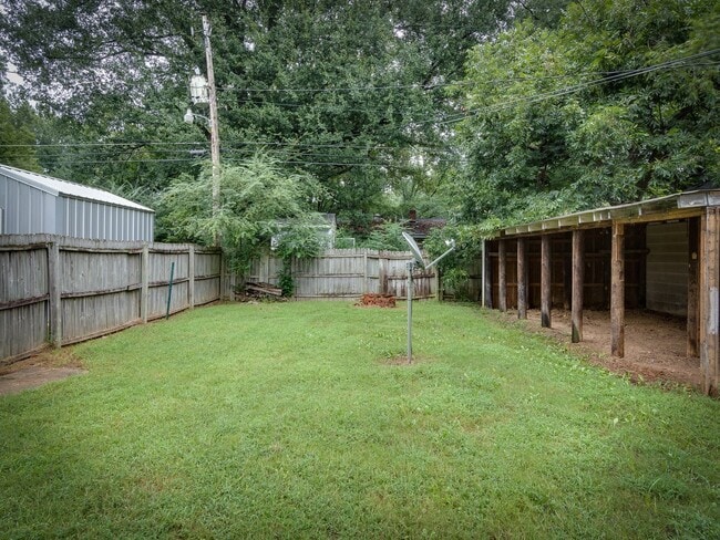 Building Photo - Beautiful renovation! 3bd 2 bath home in S...