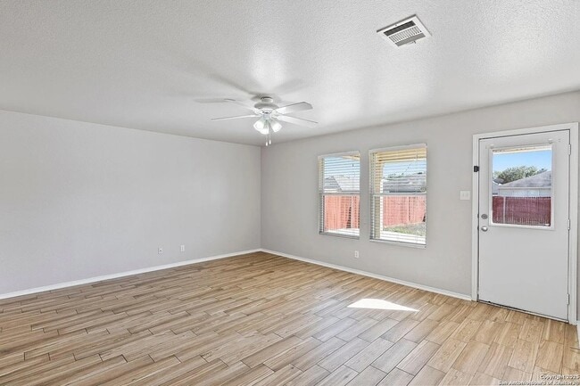 Building Photo - 4006 Wisteria Way